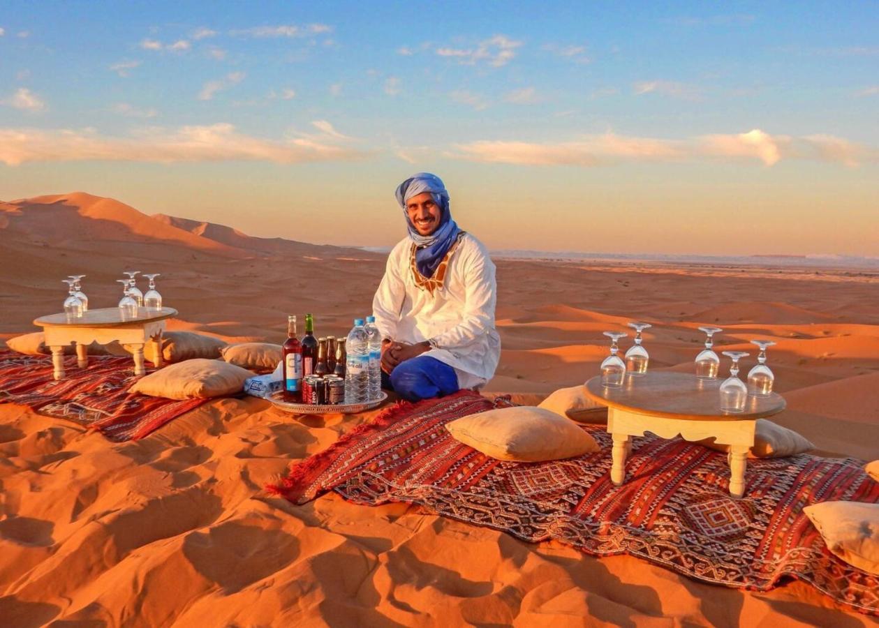 Hotel Sahara Luxury Glamping Merzouga Esterno foto