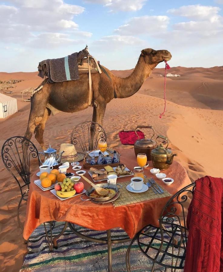 Hotel Sahara Luxury Glamping Merzouga Esterno foto